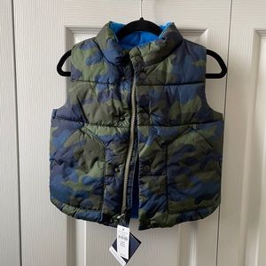 Brand New Gap Camo Vest